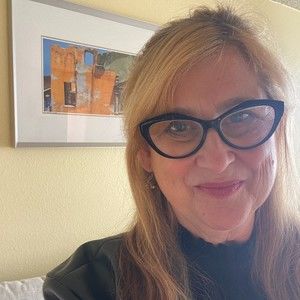 Meet your Posher, Melissa